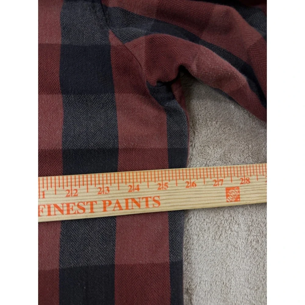 The J.Peterman Company Flannel‎ Shirt Men's XL Red Plaid Long Sleeve XL EUC